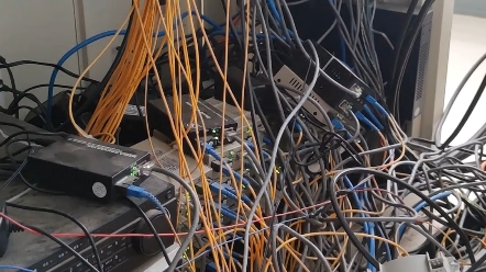 老机房整改,综合布线,监控维修,光纤熔接